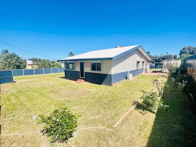 69 Robinson Street, WA 6535