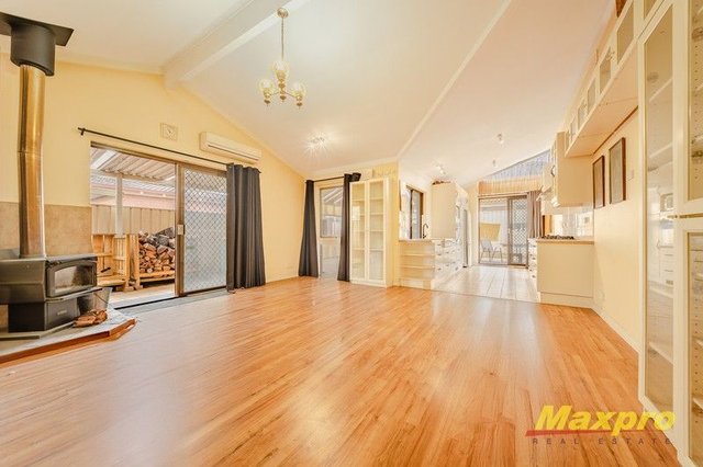 55 Begonia Close, WA 6148