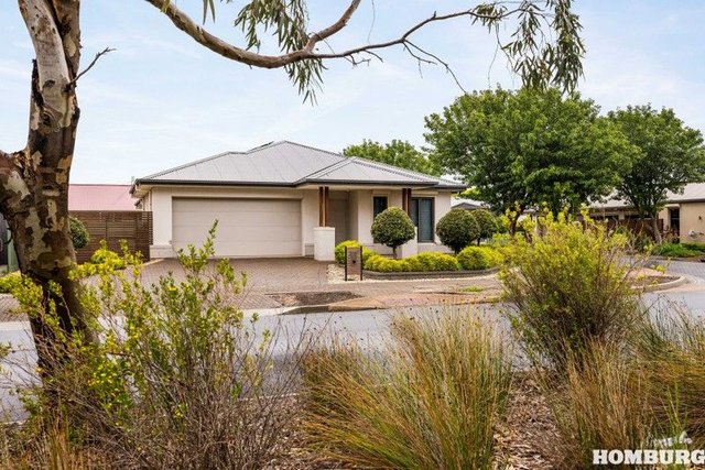 9 The Parkway, SA 5355