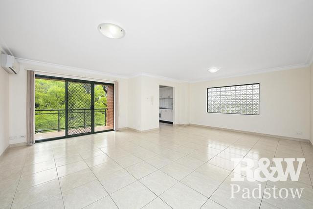 3/11 Cahors Road, NSW 2211