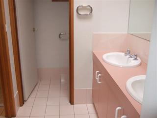 Ensuite (2011-08-09)