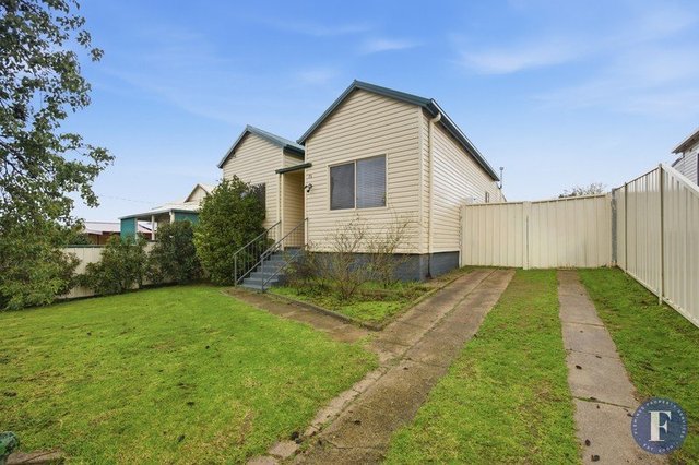 17 Brock Street, NSW 2594