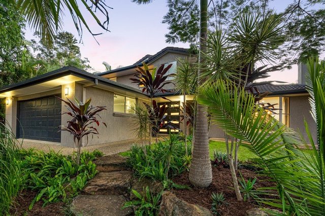 7 Whiteley Close, QLD 4069