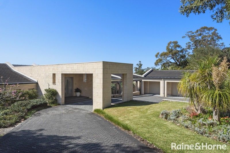 https://images.allhomes.com.au/property/photo/3ef55708ccb7da2a8d7876539ffadd2c_hd.jpg