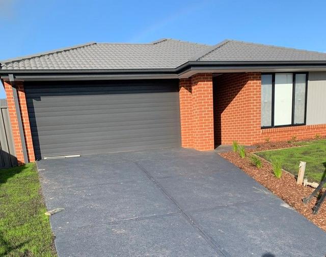 26 Meadowbrook Crescent, VIC 3820