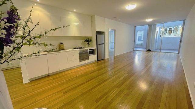 102W/310-330 Oxford Street, NSW 2022