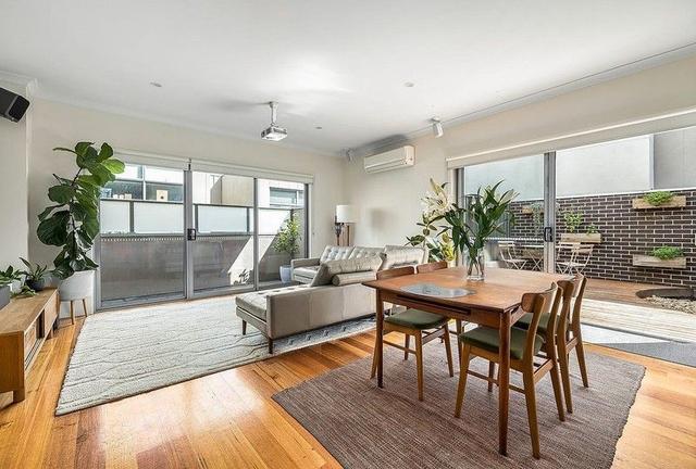 4/5 Fawkner Road, VIC 3044