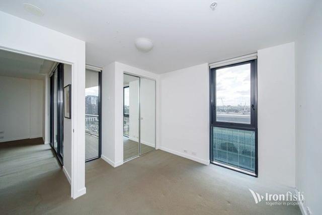 1111/8 Marmion Place, VIC 3008