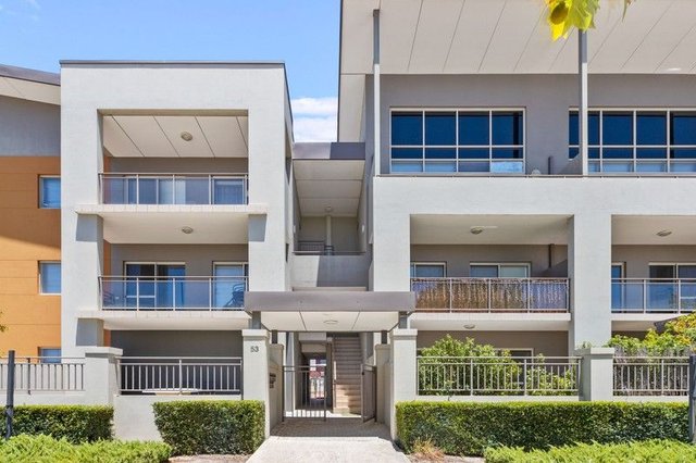 4/53 The Parkway, WA 6069