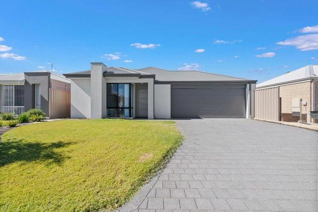 4 Chrysler Approach, WA 6035
