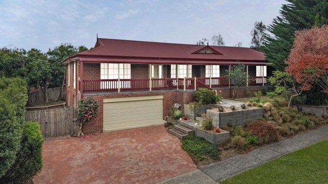 52 Huntingtower Crescent, VIC 3910