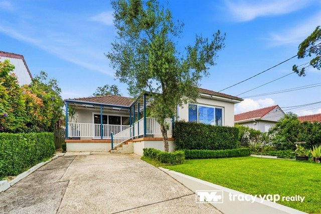 1/14 Alamein Avenue, NSW 2118