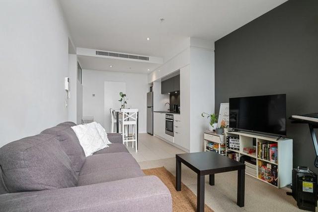 2418/555 Swanston Street, VIC 3053
