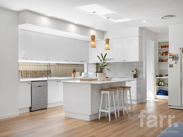 2/240 Bayview Street, QLD 4216