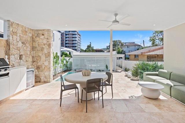 14 Twenty Seventh Avenue, QLD 4221