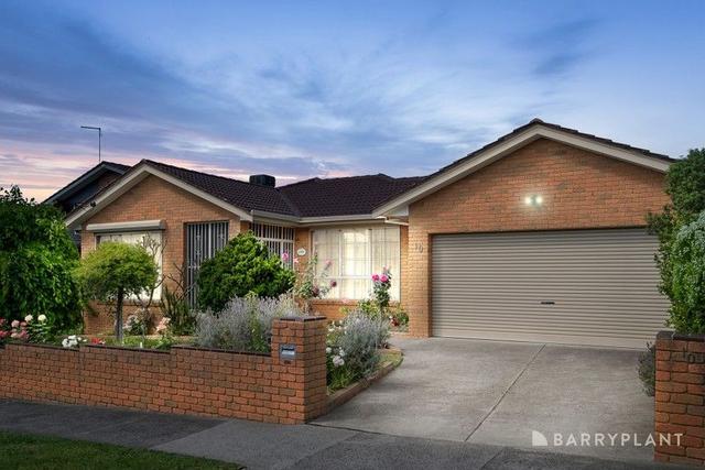 10 McClure Road, VIC 3172