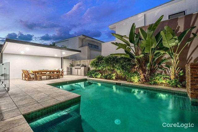 32 Waterline Crescent, QLD 4171