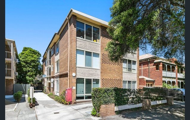 11/125 Ferguson Street, VIC 3016