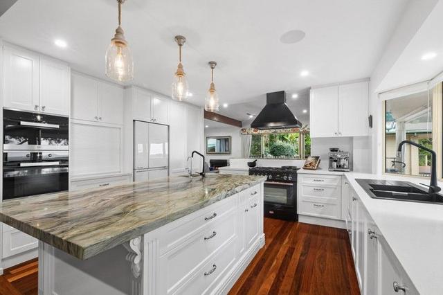 652 Hunchy Road, QLD 4555