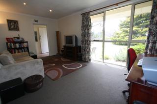 Lounge Room (2012-11-13)