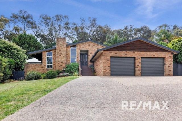 8 Banool Place, NSW 2650