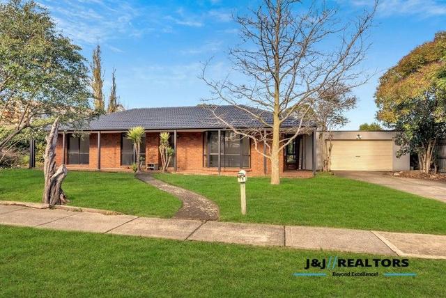 18 Strathavan Drive, VIC 3806