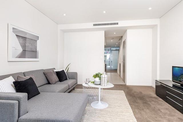 306B/8 Bourke Street, NSW 2020