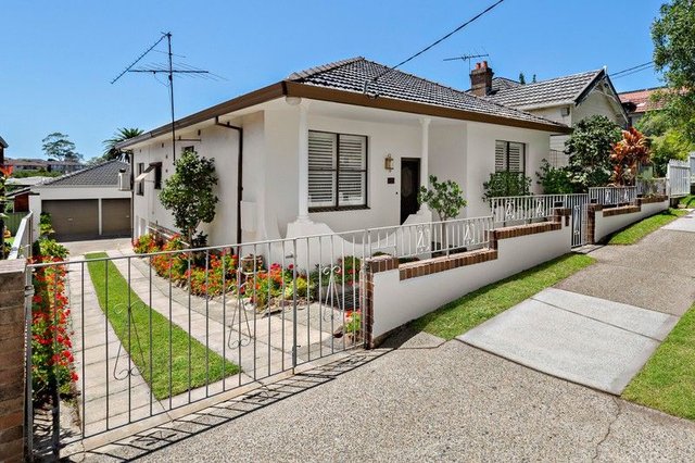 27 Ferrier Street, NSW 2216