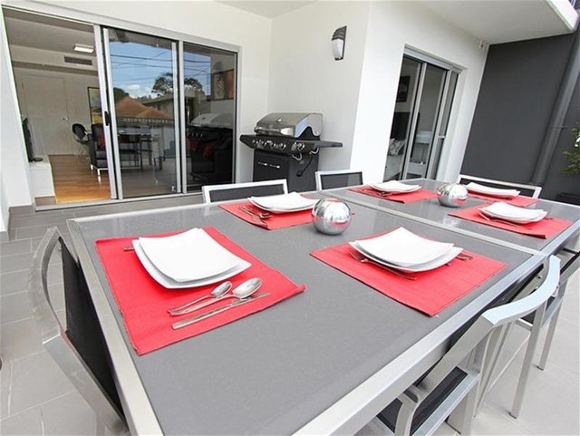 B/68 Benson St, QLD 4066
