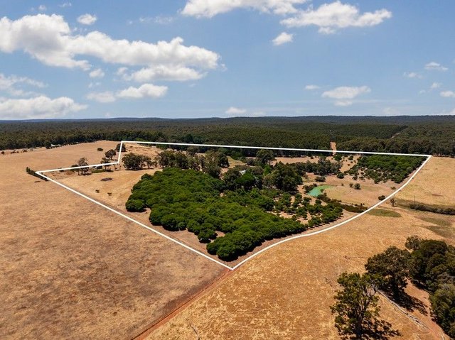 106 McKittrick Road, WA 6275