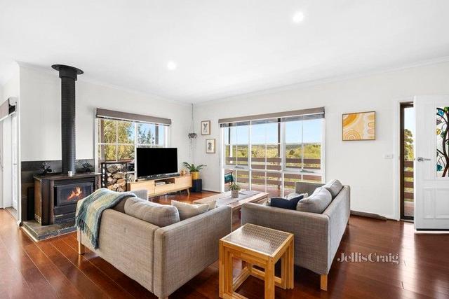 2 Albert Lane, VIC 3460