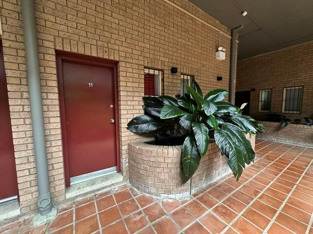 11/150 Forbes Street, NSW 2011