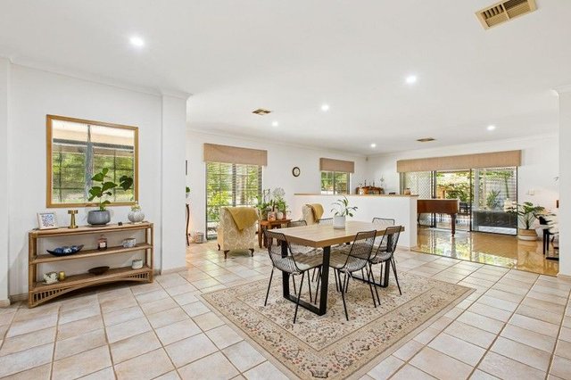 1 Osgood Way, WA 6171