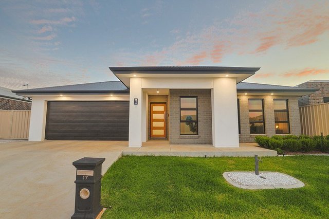 17 Como Drive, VIC 3498