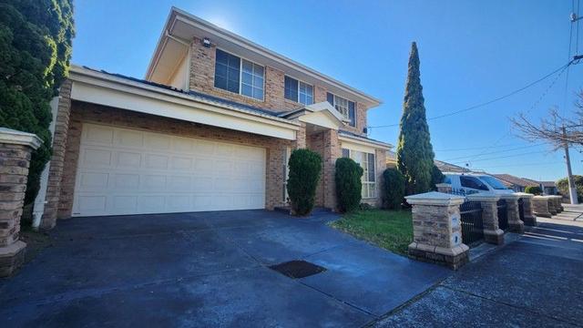 2/61 Stud Road, VIC 3175