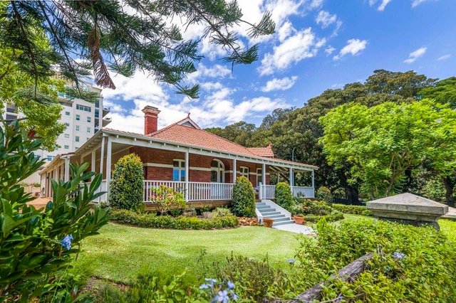 2 Parker Street, WA 6151