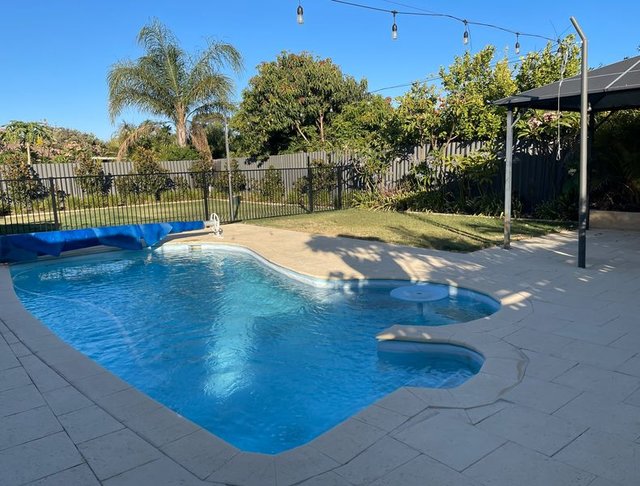 12 Saurel Way, WA 6148