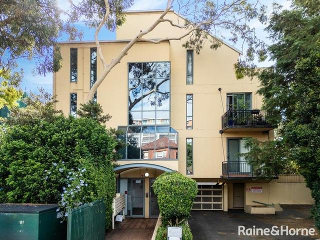 21/8-10 Cavill Avenue, NSW 2131