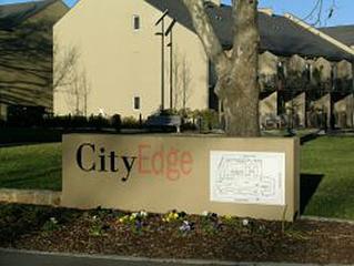 'City edge' complex