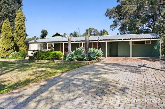 2 Orchard Place, WA 6220