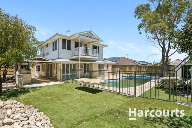 12 Mintaro Parade, WA 6030