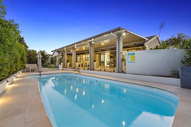 99 Parkwood Boulevard, QLD 4214