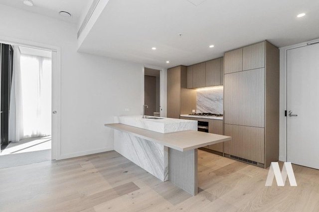 912/526 Epsom Road, VIC 3031