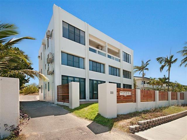 3/111 The Strand, QLD 4810