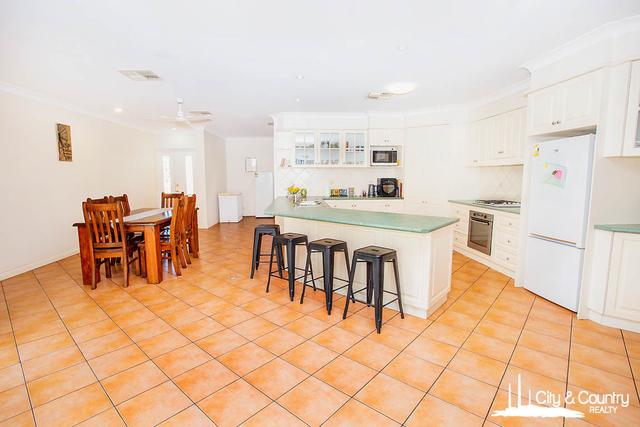 78 Fourth Avenue, QLD 4825