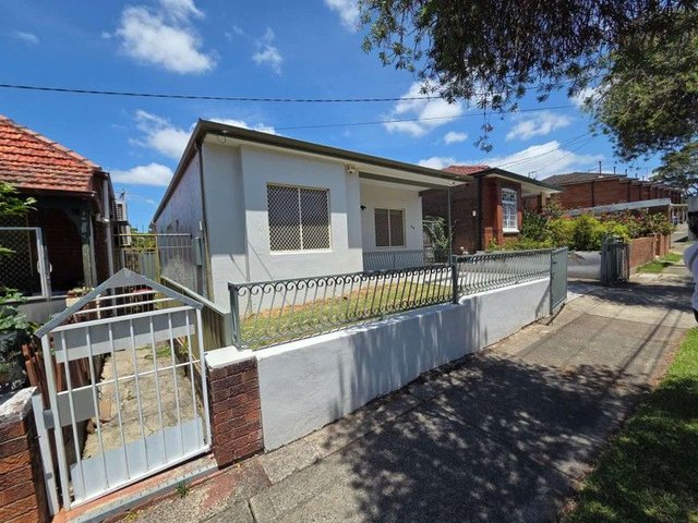 64 Acton Street, NSW 2193