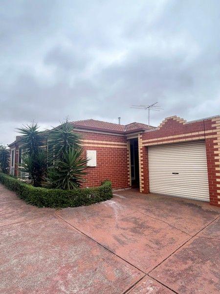 2/15 Beaumont Court, VIC 3037