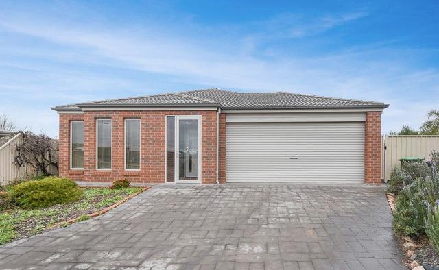 14 Deakin Court, VIC 3400