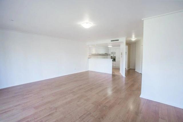 8/22 Dudley Street, VIC 3003