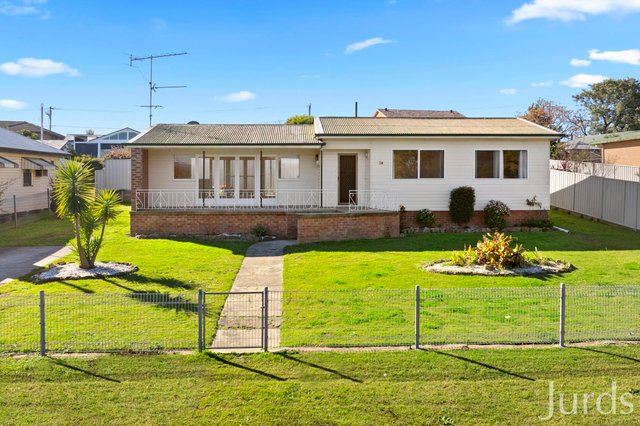 28 Mills Crescent, NSW 2325